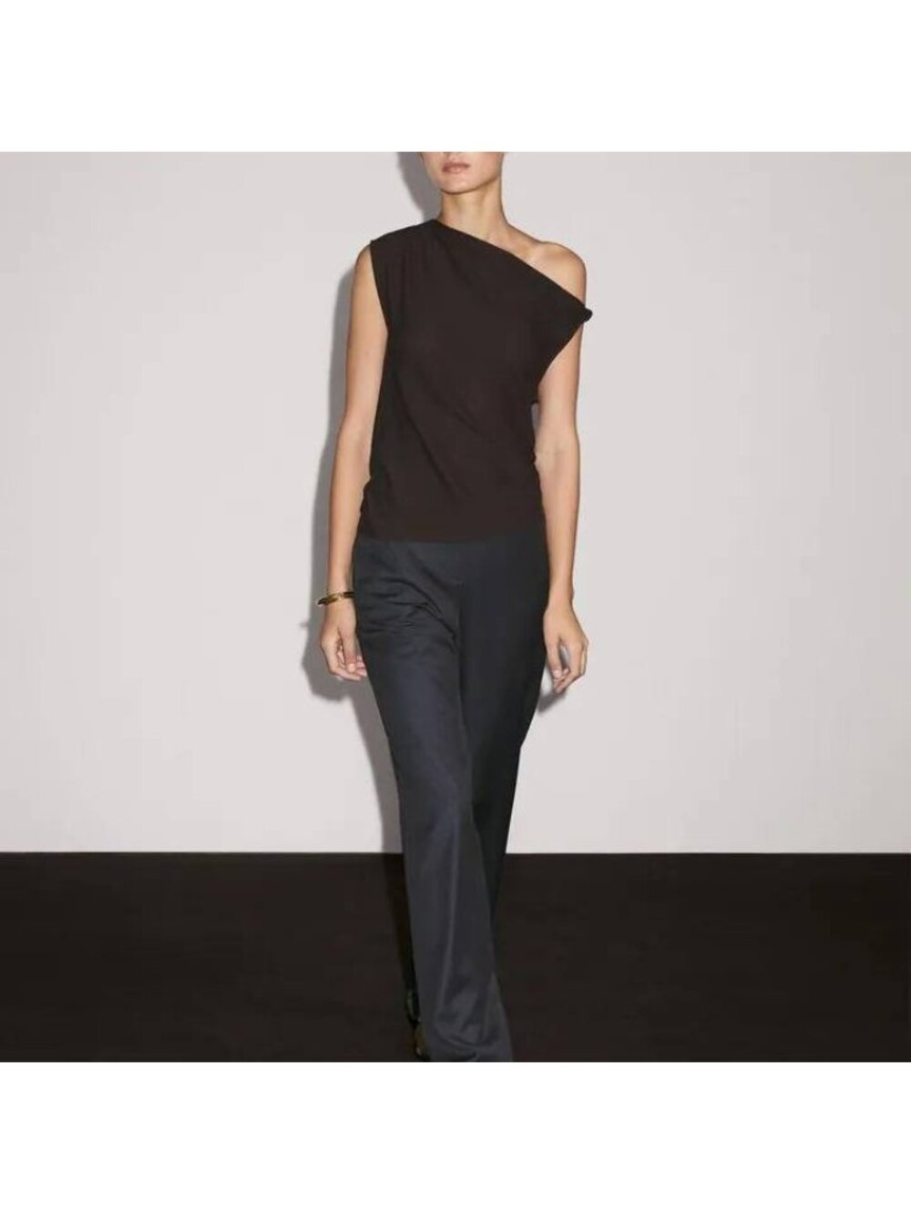 Massimo Dutti Asymmetric Knit Blouse Top Medium Womens Brown 6818/762 NWT